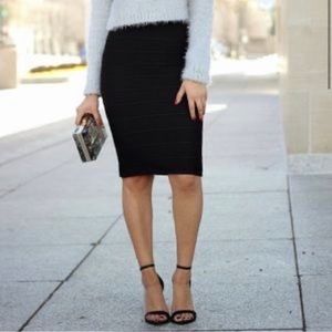 Spanx Shapewear Lined Black Pencil Skirt